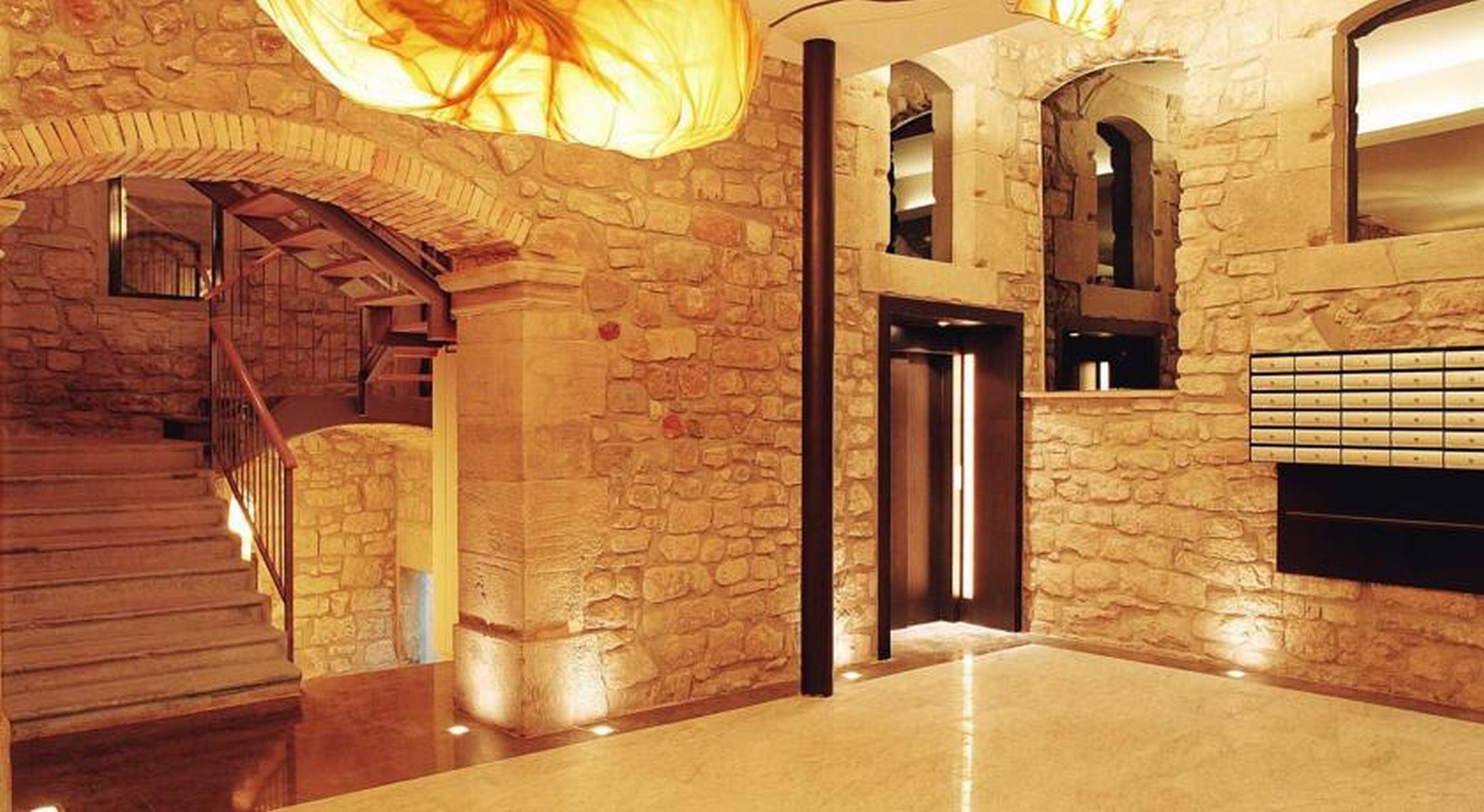 Urbi Apartments Manresa Bagian luar foto